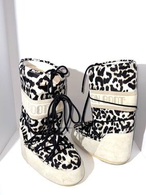 Moon Boot Icon Leopard Boots